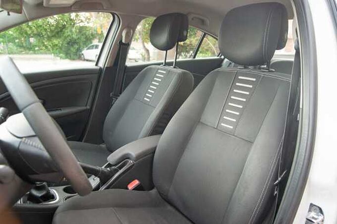 Renault Fluence ES - BerS4 1.6 16V 110 EU4, Expression, 2010 - 2012