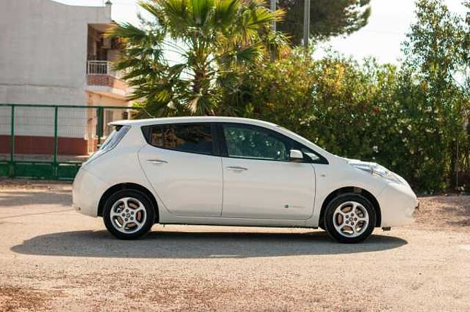 Nissan Leaf ES - Ber5, 2011 - 2014
