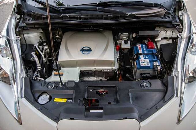 Nissan Leaf ES - Ber5, 2011 - 2014