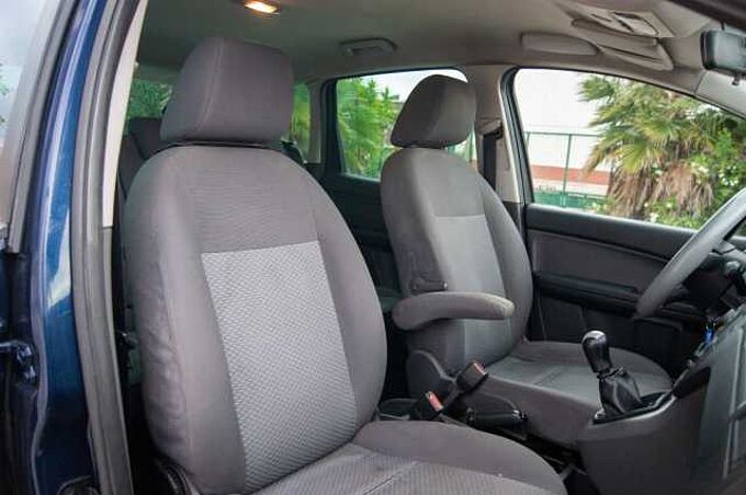 Ford Focus C-Max ES - Mon5 1.6 EU4, Trend, 2004 - 2007