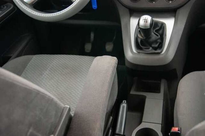 Ford Focus C-Max ES - Mon5 1.6 EU4, Trend, 2004 - 2007