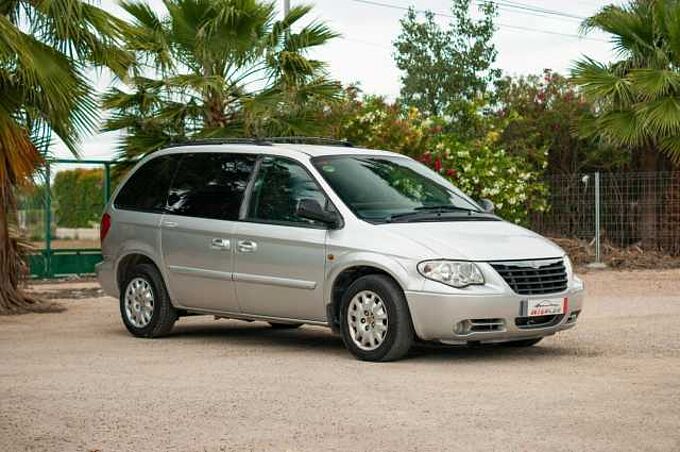 Chrysler 2.5 CRD 140 SE 2.5 CRD 140 SE