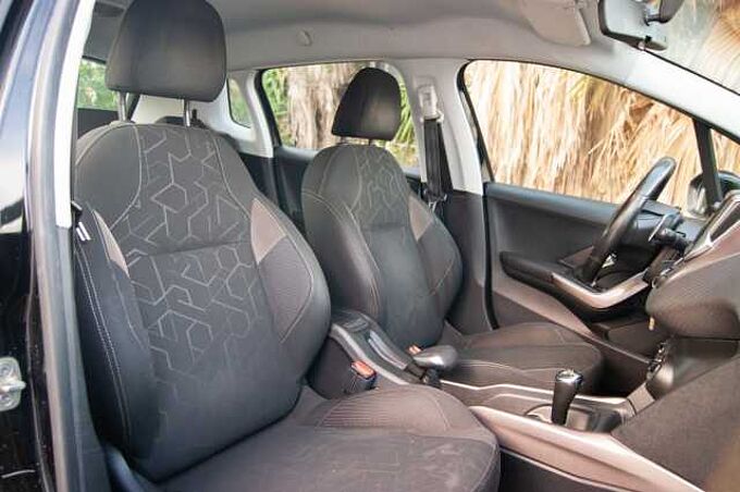 Peugeot 2008 ES - SUV5 1.6 e-HDi FAP 92 EU5, Active, 2013 - 2015