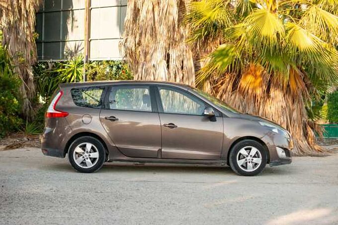 Renault Scenic ES - Mon5 1.5 dCi 105 EU4, Dynamique, 2009 - 2011