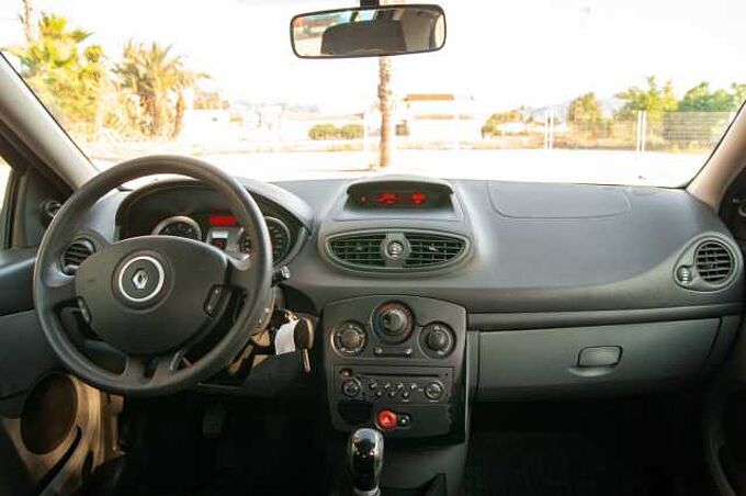 Renault Clio ES - Ber5 1.5 dCi 85 EU4, Pack Authentique, 2005 - 2006
