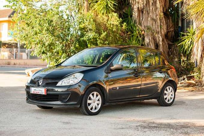 Renault Clio ES - Ber5 1.5 dCi 85 EU4, Pack Authentique, 2005 - 2006