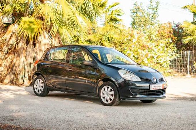 Renault Clio ES - Ber5 1.5 dCi 85 EU4, Pack Authentique, 2005 - 2006