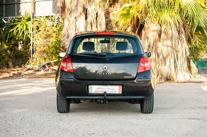 Renault Clio ES - Ber5 1.5 dCi 85 EU4, Pack Authentique, 2005 - 2006