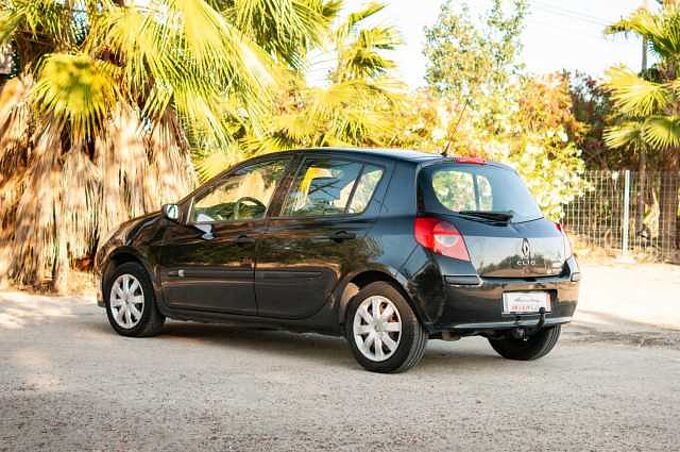 Renault Clio ES - Ber5 1.5 dCi 85 EU4, Pack Authentique, 2005 - 2006