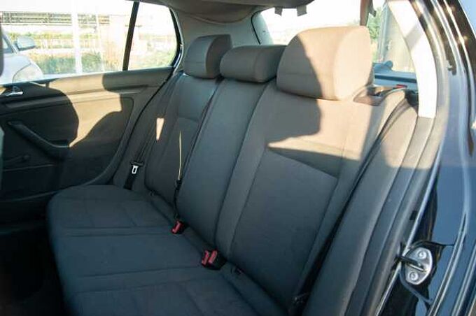 Volkswagen Golf ES - Ber5 1.9 TDI 105 EU4, Trendline, 2005 - 2006