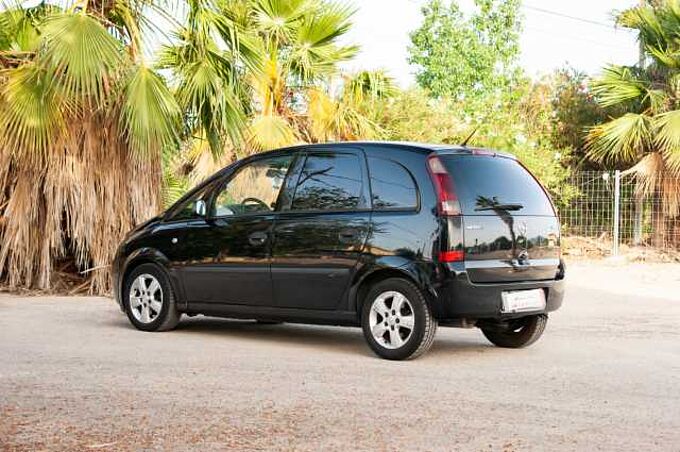 Opel 1.7 cdti 100 enjoy