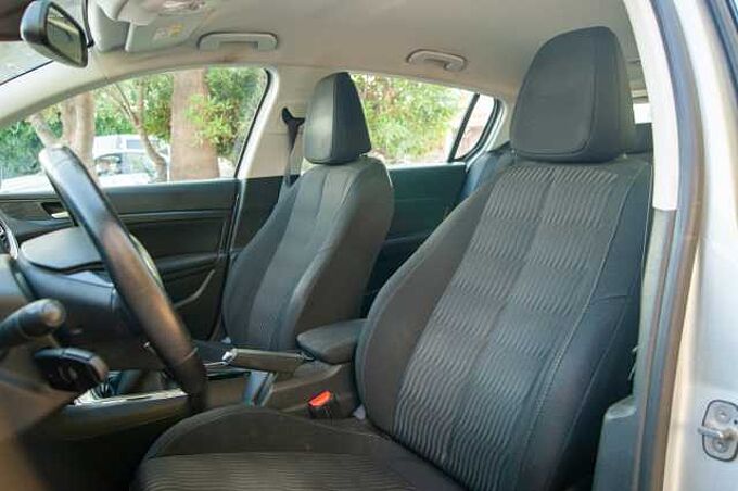 Peugeot 308 ES - Ber5 1.2 e-THP/PureTech 130 EU6, Active, 2014 - 2016