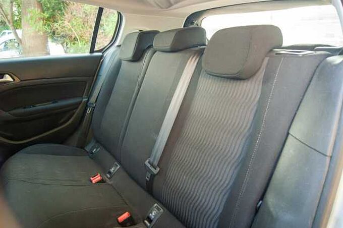 Peugeot 308 ES - Ber5 1.2 e-THP/PureTech 130 EU6, Active, 2014 - 2016