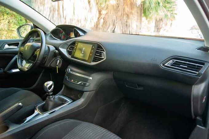 Peugeot 308 ES - Ber5 1.2 e-THP/PureTech 130 EU6, Active, 2014 - 2016