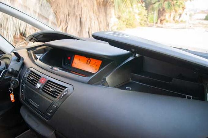 Citroen C4 Grand Picasso ES - Mon5 2.0 HDi 138 FAP, SX, 2006 - 2010