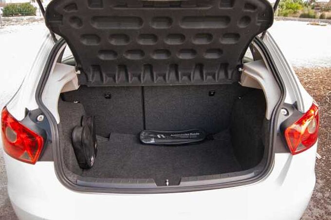 SEAT Ibiza ES - Ber5 1.6 TDI 105 DPF EU5, Style, (Facelift) 2012 - 2015