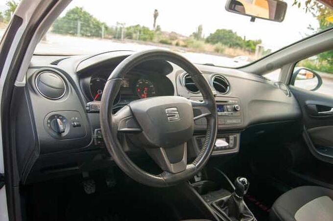 SEAT Ibiza ES - Ber5 1.6 TDI 105 DPF EU5, Style, (Facelift) 2012 - 2015