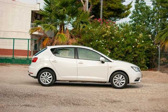 SEAT Ibiza ES - Ber5 1.6 TDI 105 DPF EU5, Style, (Facelift) 2012 - 2015