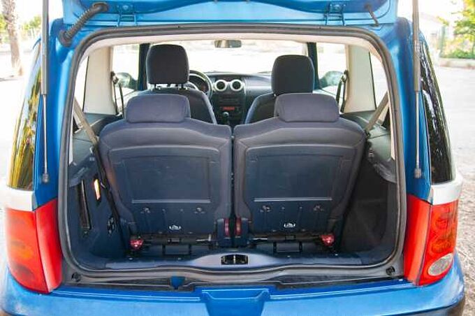 Peugeot 1007 ES - Ber3 1.4 HDi 70, Dolce, 2005 - 2007