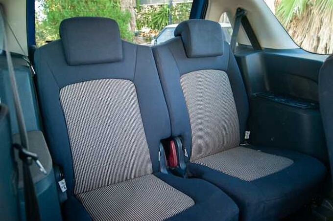 Peugeot 1007 ES - Ber3 1.4 HDi 70, Dolce, 2005 - 2007