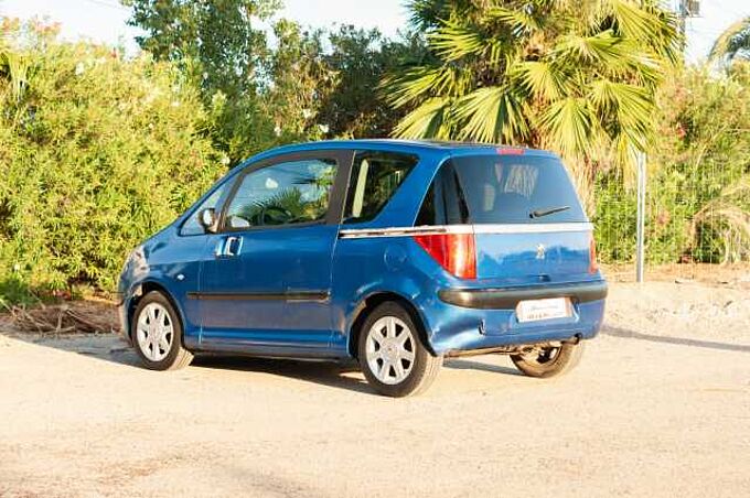 Peugeot 1007 ES - Ber3 1.4 HDi 70, Dolce, 2005 - 2007