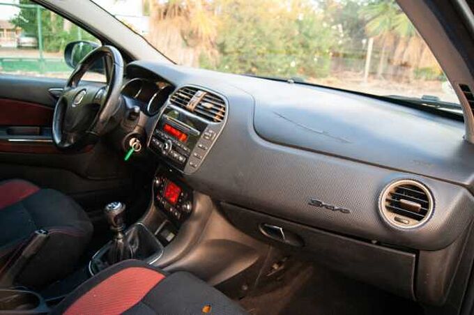 Fiat Bravo ES - Ber5 1.9 MJET 120 EU4, Dynamic, 2007 - 2010