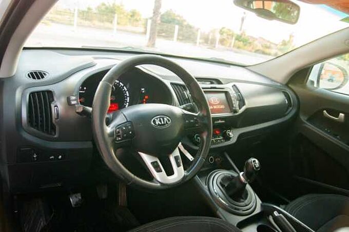 Kia Sportage ES - SUV5 1.7 CRDi EU5, Maracana 2WD, (Facelift) 2014 - 2014