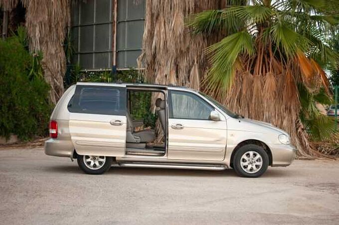Kia Carnival ES - Mon5 2.9 CRDi, LX, 2005 - 2006