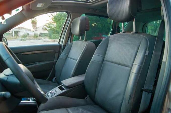 Renault Scenic ES - Mon5 1.5 dCi 105, Family Edition, 2010 - 2011