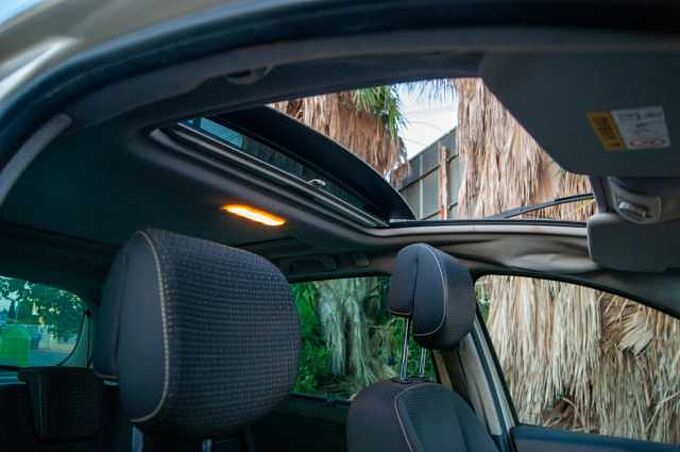 Renault Scenic ES - Mon5 1.5 dCi 105, Family Edition, 2010 - 2011