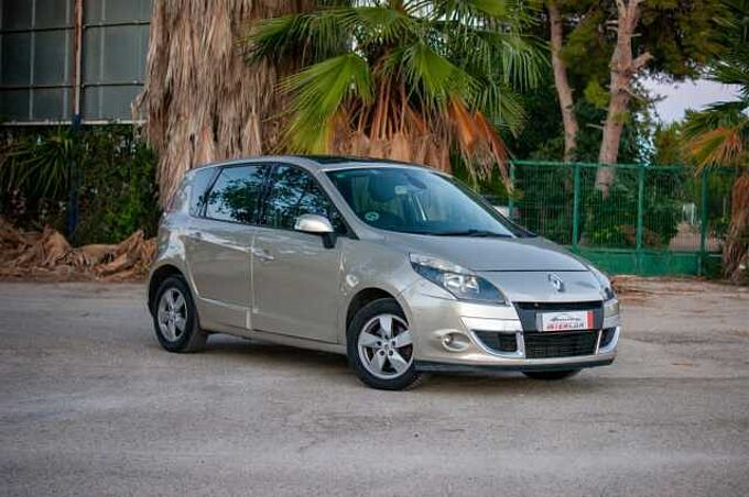 Renault Scenic ES - Mon5 1.5 dCi 105, Family Edition, 2010 - 2011