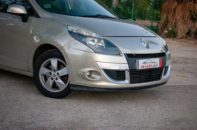 Renault Scenic ES - Mon5 1.5 dCi 105, Family Edition, 2010 - 2011