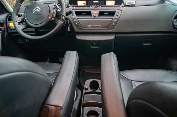 Citroen C4 Grand Picasso 2.0 hdi 150 exclusive cmp