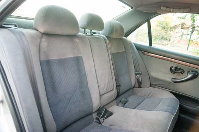 Peugeot 406 2.0 hdi 109