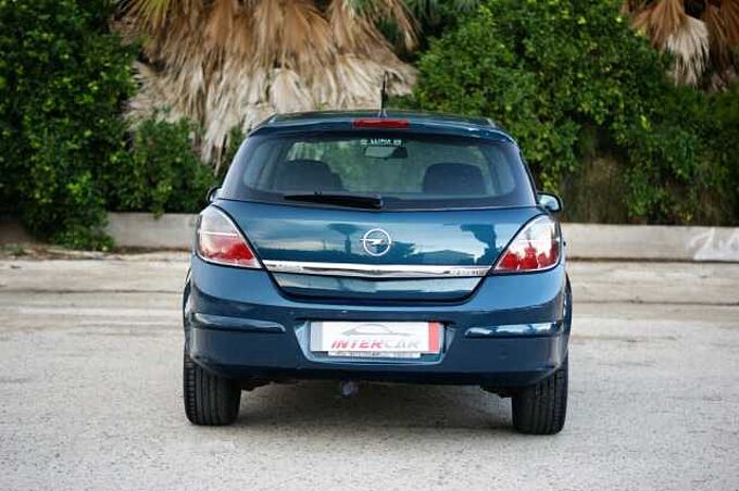 Opel Astra Diesel 1.7CDTi Enjoy Enjoy