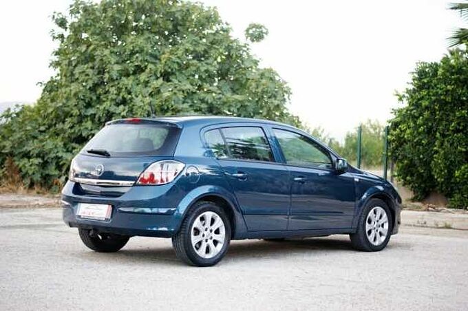 Opel Astra Diesel 1.7CDTi Enjoy Enjoy