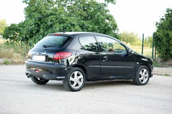 Peugeot 206 1.6 SE 110