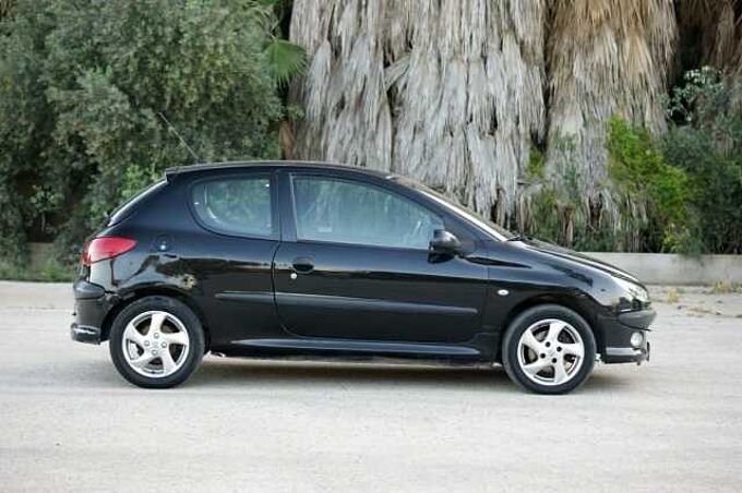 Peugeot 206 1.6 SE 110