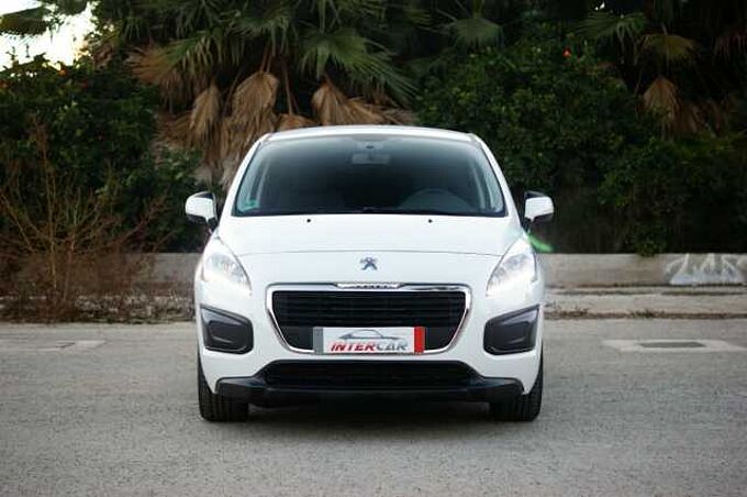 Peugeot 3008 1.6 VTi Access Access