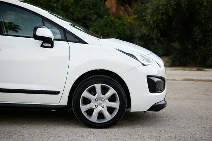 Peugeot 3008 1.6 VTi Access Access