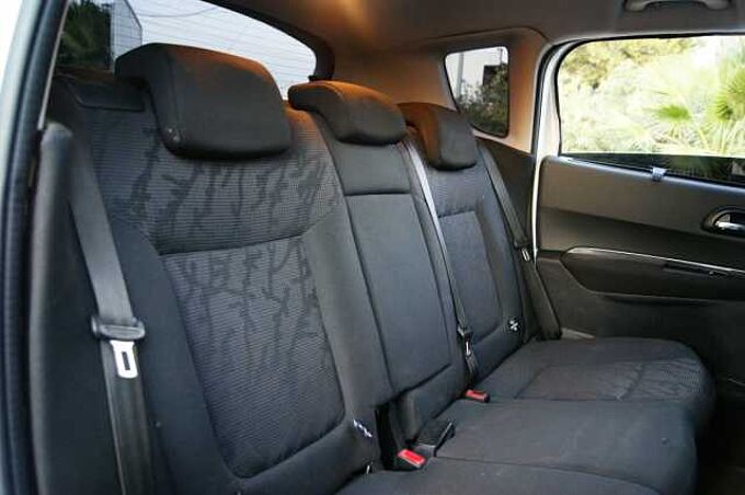 Peugeot 3008 1.6 VTi Access Access