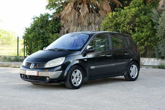 Renault Mégane Scénic II Diesel 1.9 DCI 105 PRIVILEGE