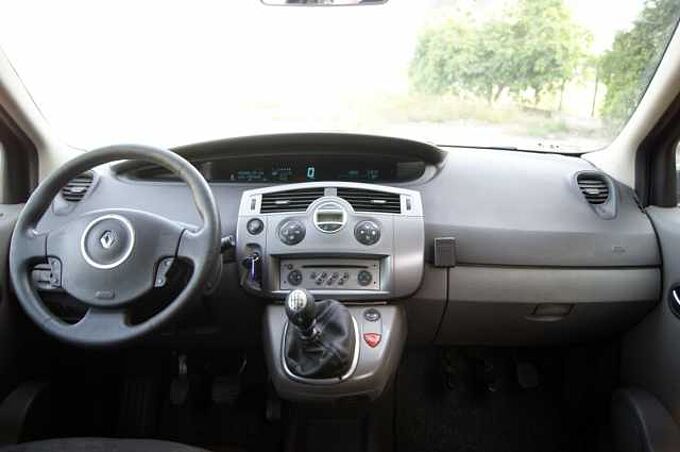 Renault Scénic Diesel 1.9DCI Dynamique