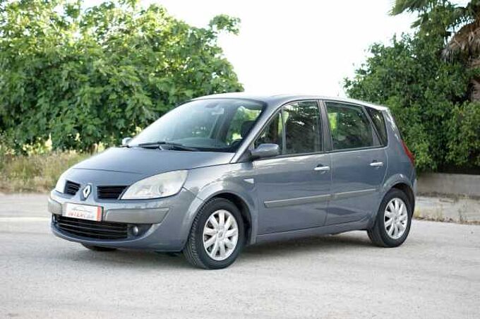 Renault Scénic Diesel 1.9DCI Dynamique