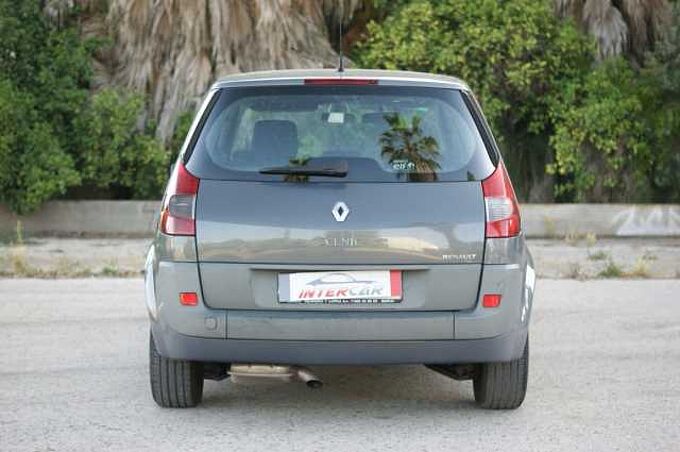 Renault Scénic Diesel 1.9DCI Dynamique
