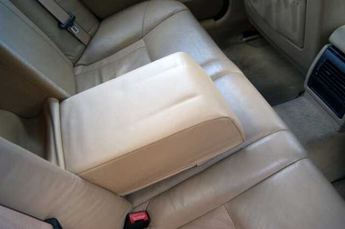 BMW Serie 5 E39 520i