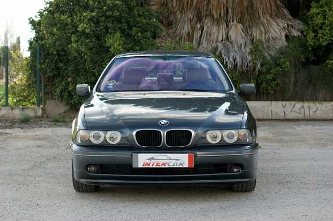 BMW Serie 5 E39 520i