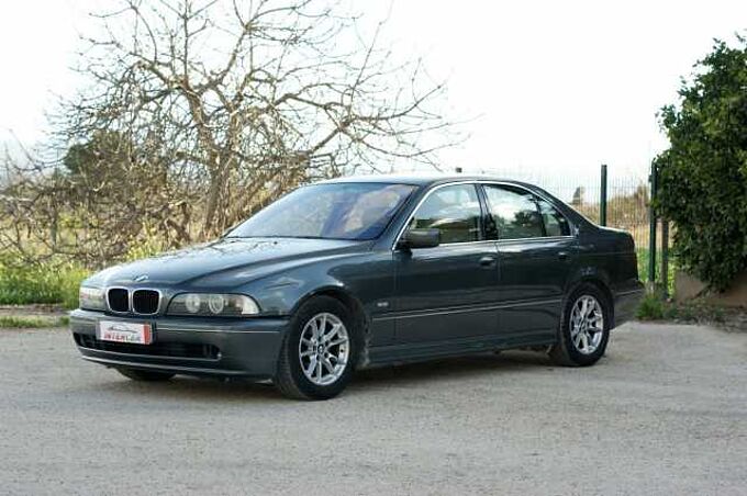 BMW Serie 5 E39 520i