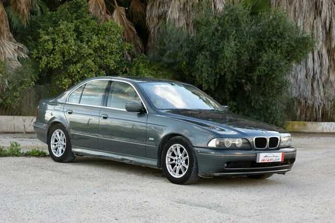 BMW Serie 5 E39 520i