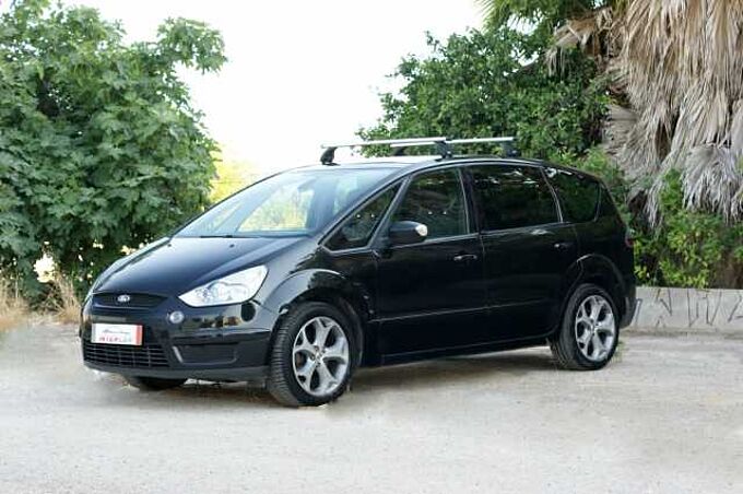 Ford S-Max Diesel 2.0TDCi Trend Trend